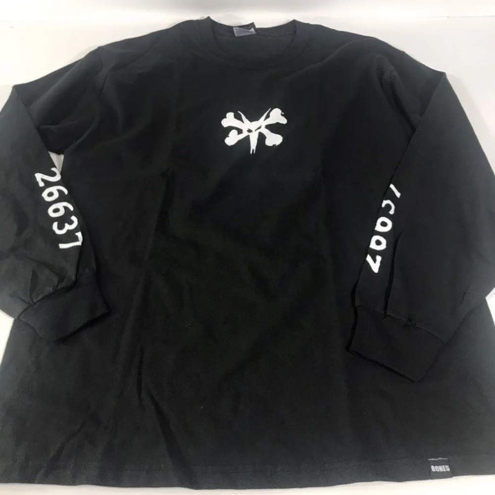 VTG Skateboards Skate One Black Shirt Mens Wolf Skull Sz L (42-44) Long Sleeve‎